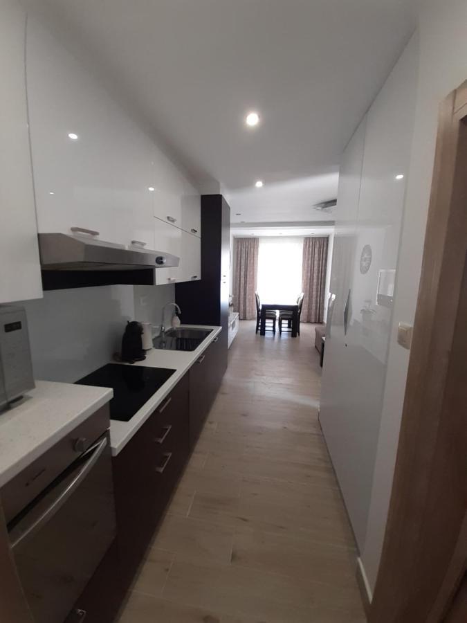 Apartment Lucky With Jacuzzi Trogir Bagian luar foto