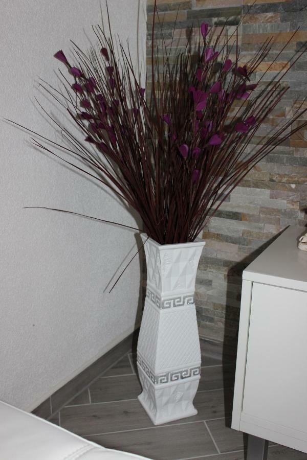 Apartment Lucky With Jacuzzi Trogir Bagian luar foto